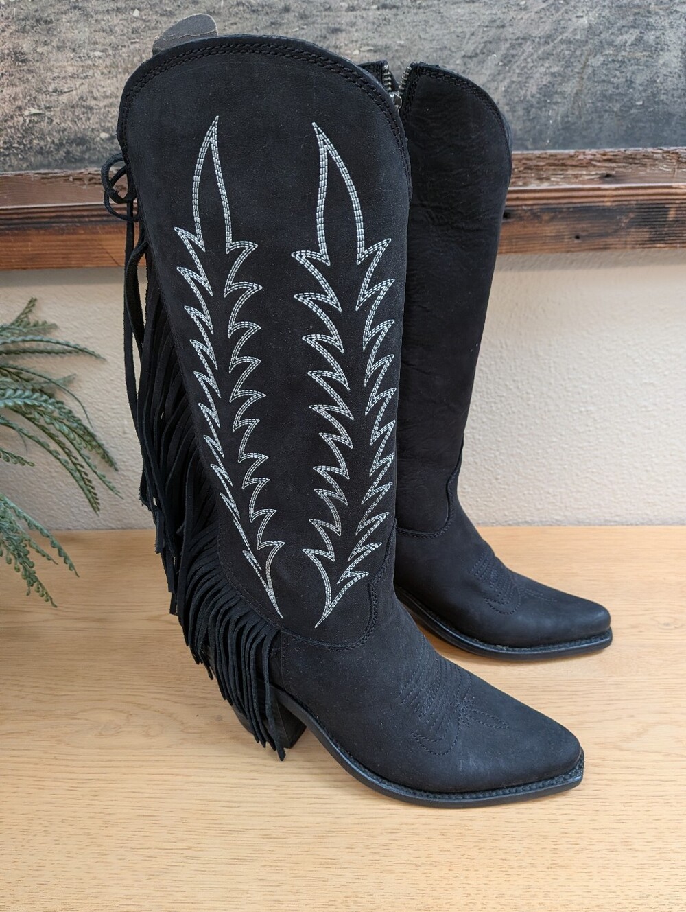 NIB LIBERTY Black Marie Fringe Benefits Cowgirl Boots Black Leather Size 7.5